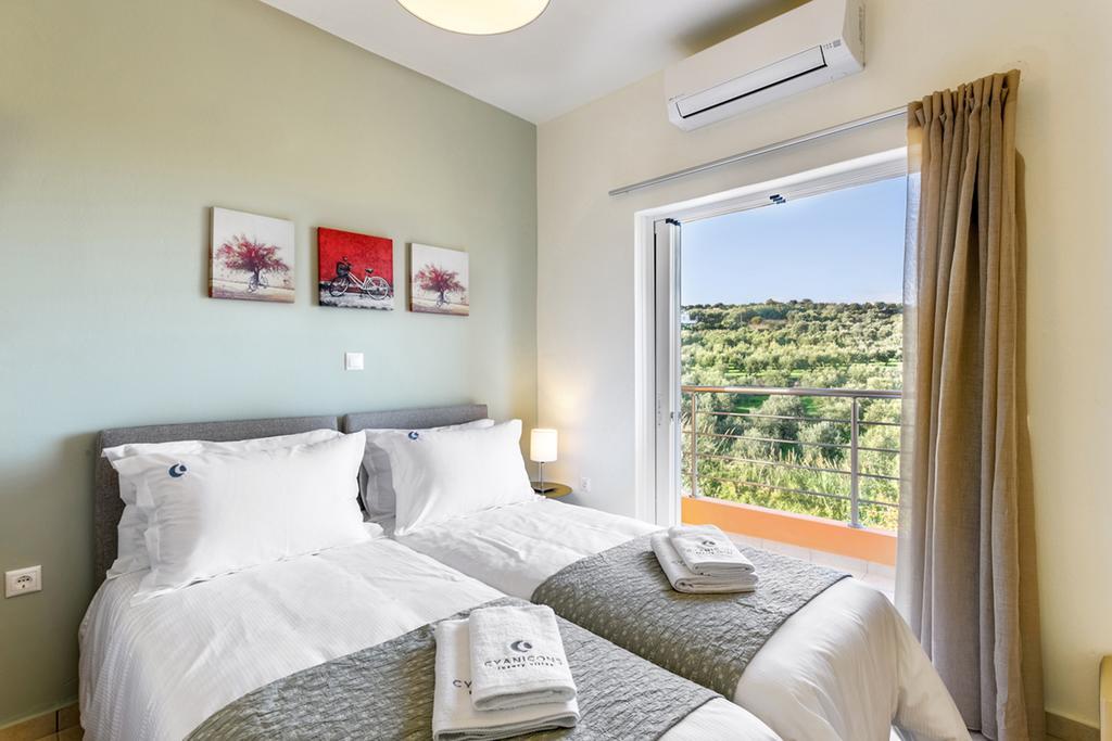 Cyan Icons Villas Kalyves Chania Номер фото